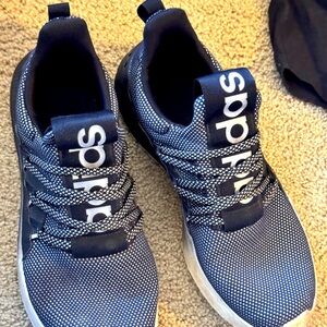 Adidas Black Athletic Shoes with Breathable Mesh and Cushioned Midsole